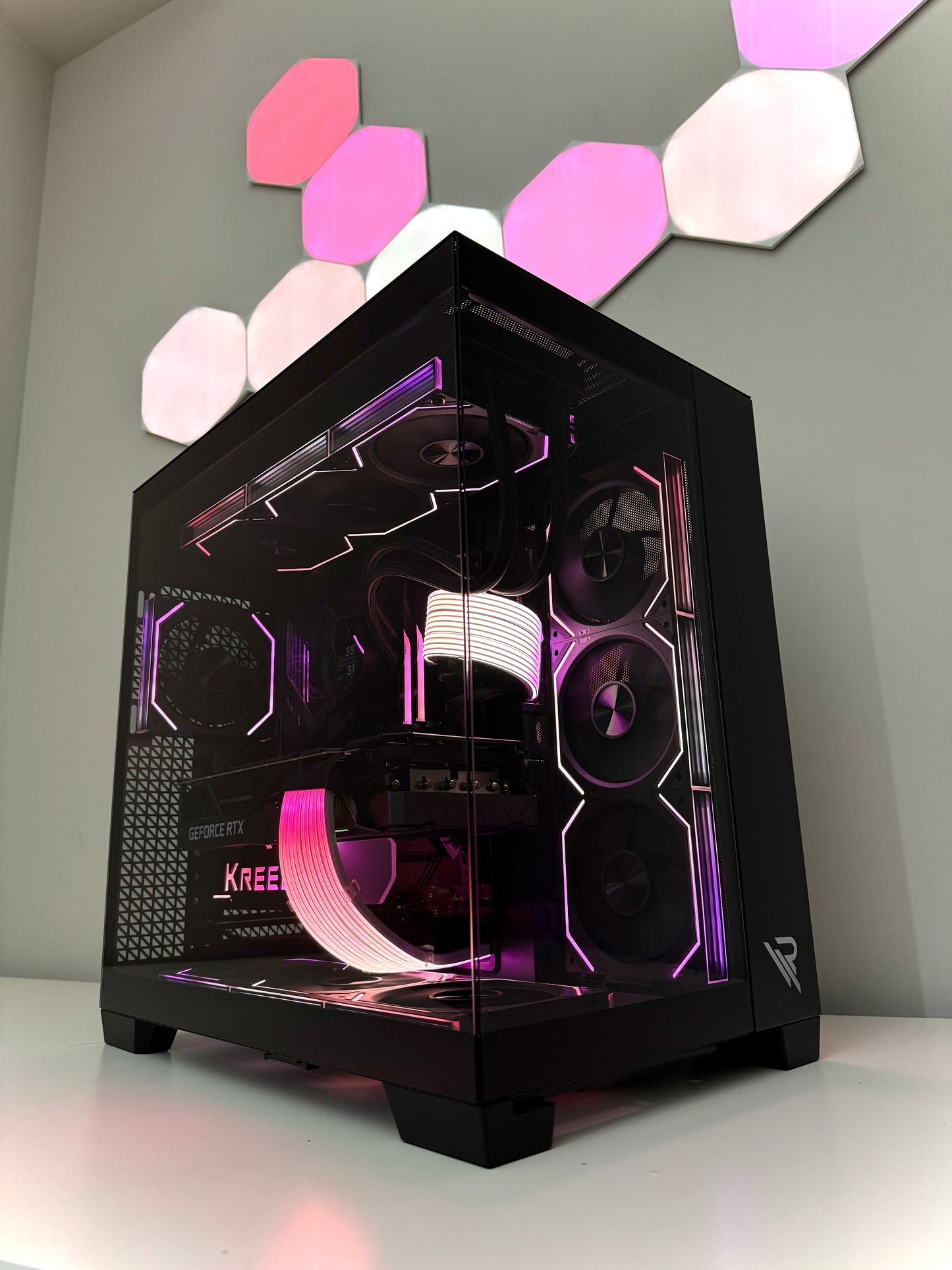 Prime Erlang ( Ryzen 7 9800x3D / Rtx 5090)