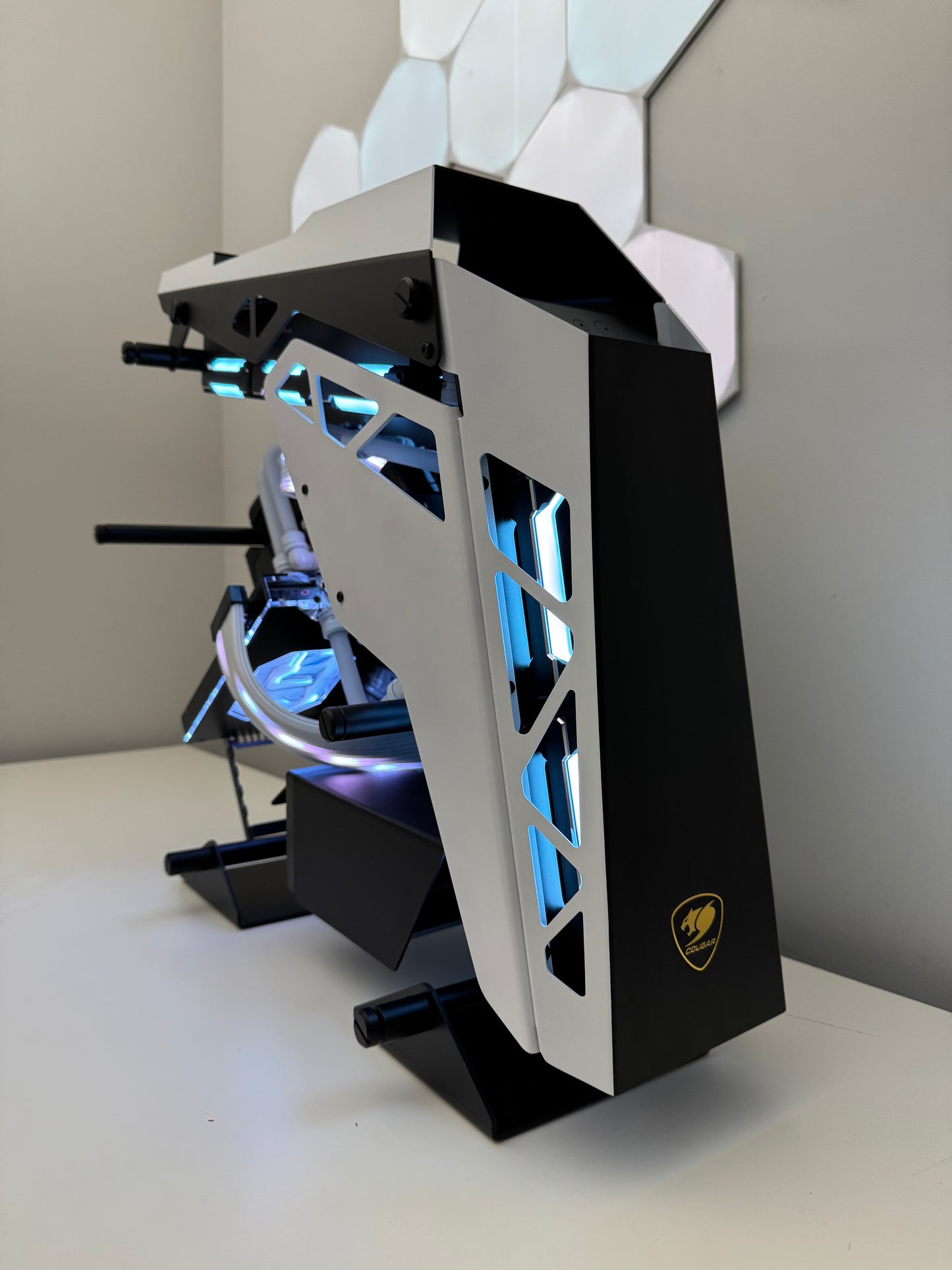 Megatronus (RTX 5090)
